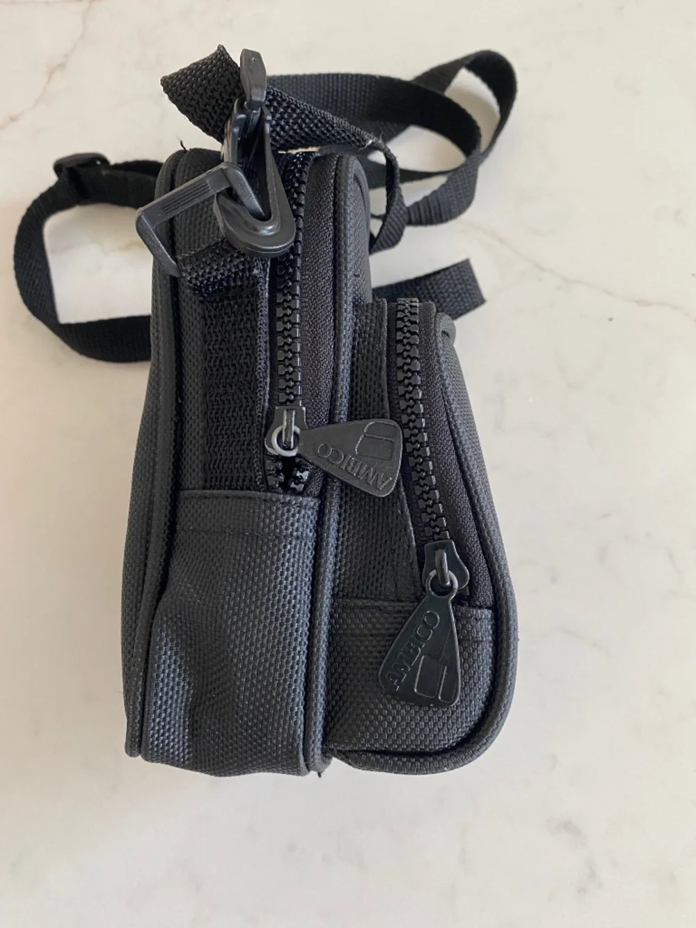Ambico Camera Black Bag, Two Zippered pockets, Adjustable Strap